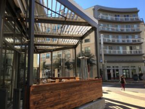 A smart louvered patio for a restaurant done by Apollo Opening Roof