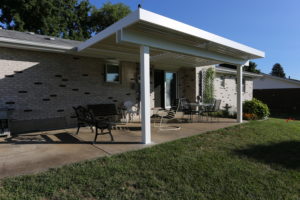 Louvered patio for homeowners done by Apollo Opening Roof