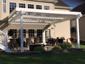 Residential louvered patio pergola by Apollo Opening Roof