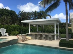 Backyard louvered pergola from Apollo