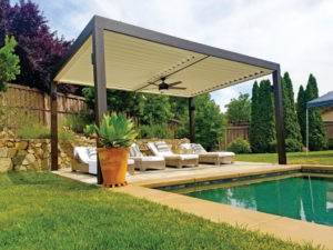 Backyard louvered pergola from Apollo