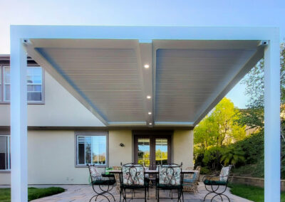Thousand Oaks, CA | Wall-Attached Louvered Pergola