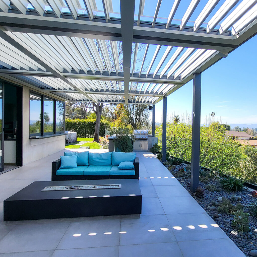 Thousand Oaks, CA | Wall-Attached Louvered Pergola with Integrated Lighting