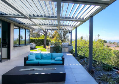 Thousand Oaks, CA | Wall-Attached Louvered Pergola with Integrated Lighting